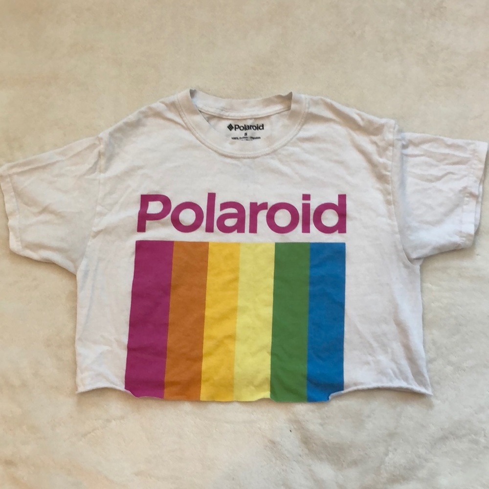 Cropped white Polaroid tee